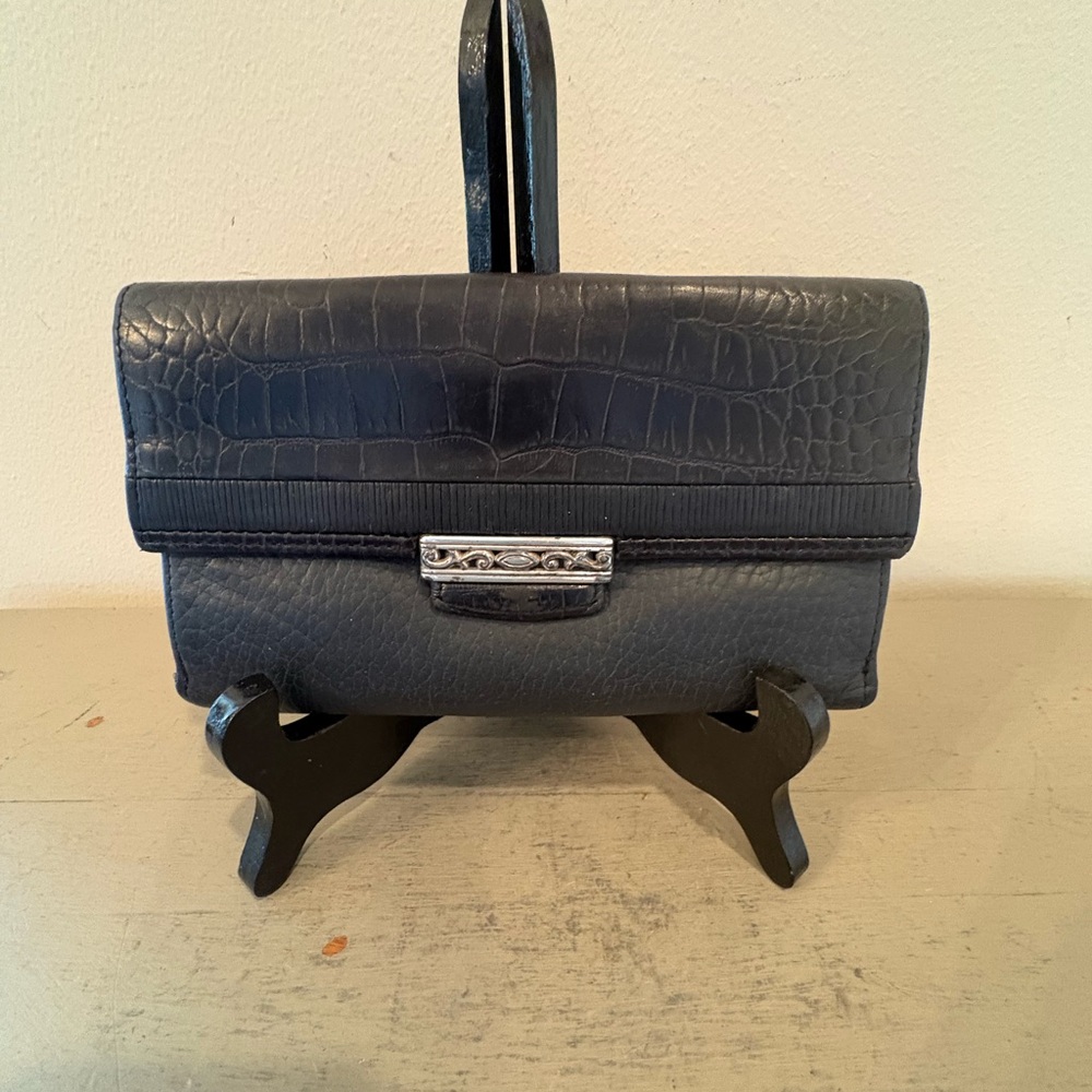 Brighton Black Leather Crocodile Snap Close Wallet